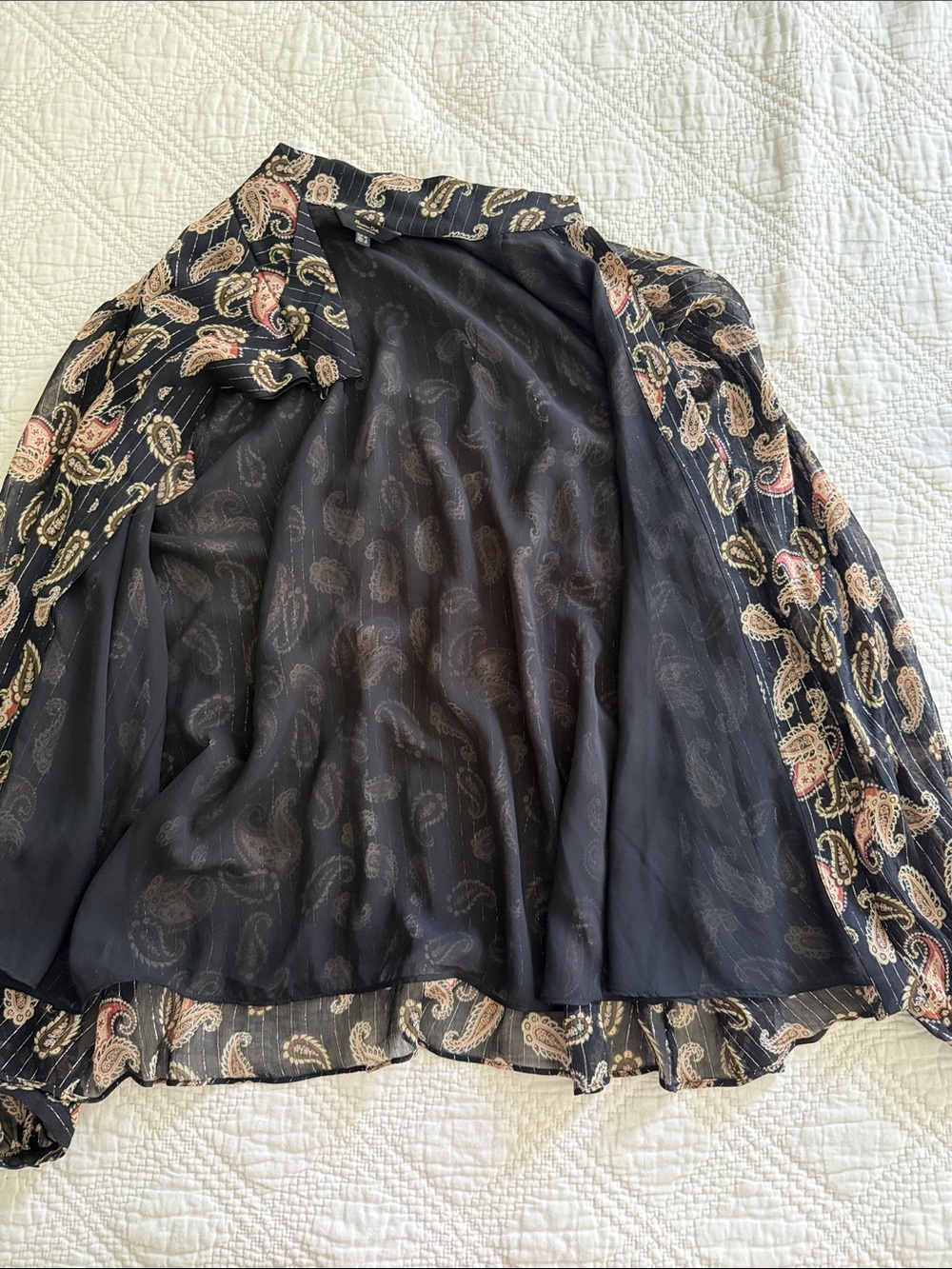 Massimo Dutti Black Paisley Blouse with Metallic Pinstripes Long Sleeves Sz 8 - Picture 5 of 10